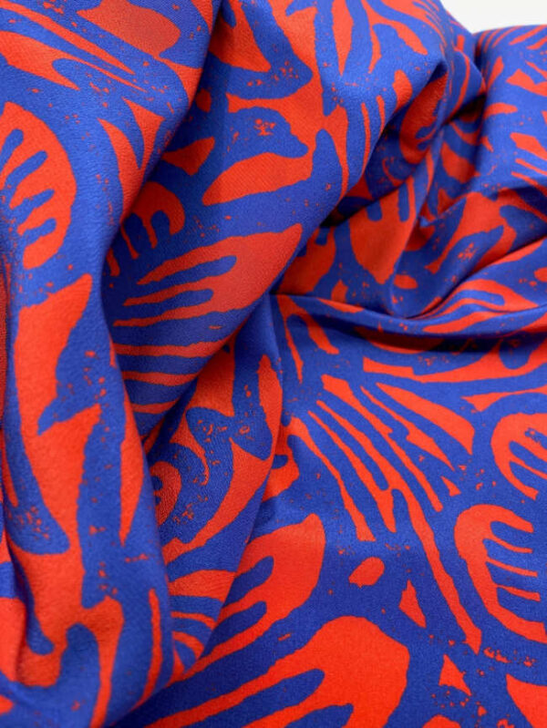 Silk crepe de chine, floral print, red - Image 3